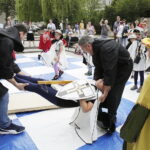 24.06.2017 Kielce. Święto Kielc. Żywe szachy na Placu Konstytucji. / Jarosław Kubalski / Radio Kielce