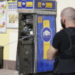 28.06.2017 Kielce. Złodzieje wysadzili bankomat przy ulicy Konopnickiej na Bocianku. / Jarosław Kubalski / Radio Kielce