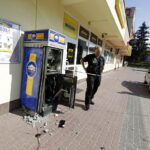 28.06.2017 Kielce. Złodzieje wysadzili bankomat przy ulicy Konopnickiej na Bocianku. / Jarosław Kubalski / Radio Kielce