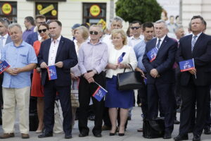 29.06.2017 Kielce. Spotkanie działaczy PiS przed kongresem partii w Przysusze. / Jarosław Kubalski / Radio Kielce