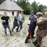 30.06.2017 Tokarnia. Park Etnograficzny. Zdjęcia do filmu "Wilk" w reżyserii Dionizego Krawczyńskiego. / Jarosław Kubalski / Radio Kielce