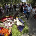 15.06.2017 Spycimierz. Dywany kwiwetne / Włodzimierz Batóg / Radio Kielce