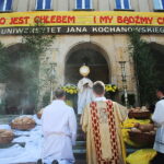 15.06.2017 Kielce. Procesja Bożego Ciała. / Marzena Mąkosa / Radio Kielce