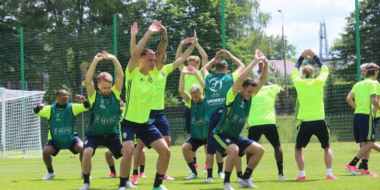 15.06.2017 Kielce. Trening Szwedów. / Marzena Mąkosa / Radio Kielce