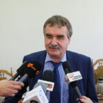 21.06.2017 Kielce. Spotkanie prezydenta Kielc z przedstawicielami UEFA. / Marzena Mąkosa / Radio Kielce