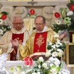 02.06.2017 Szydłów. Odsłonięcie Pomnika Żołnierzy Armii Krajowej Podobwodu AK Szydłów. / Marzena Mąkosa / Radio Kielce