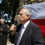 02.06.2017 Szydłów. Odsłonięcie Pomnika Żołnierzy Armii Krajowej Podobwodu AK Szydłów. / Marzena Mąkosa / Radio Kielce