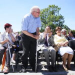 02.06.2017 Szydłów. Odsłonięcie Pomnika Żołnierzy Armii Krajowej Podobwodu AK Szydłów. / Marzena Mąkosa / Radio Kielce