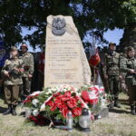 02.06.2017 Szydłów. Odsłonięcie Pomnika Żołnierzy Armii Krajowej Podobwodu AK Szydłów. / Marzena Mąkosa / Radio Kielce