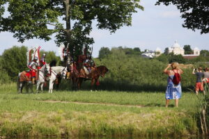 11.06.2017 Podzamcze Chęcińskie. Szlakiem Jana III Sobieskiego. / Marzena Mąkosa / Radio Kielce