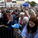 11.06.2017 Kielce. „Niech się stanie” na kieleckim Rynku. / Marzena Mąkosa / Radio Kielce