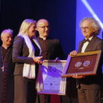 12.06.2017 Kielce. Gala wręczenia medali Per Artem at Deum. / Marzena Mąkosa / Radio Kielce