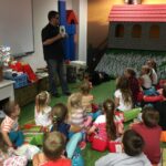 15.07.2017 Kielce. Apteka Wyobraźni. Warsztaty z z udziałem psa-terapeuty / Monika Miller / Radio Kielce