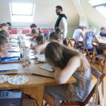 Jędrzejów. Warsztaty pisania ikon w Klasztorze Ojców Cystersów (24.07.2017) / Ewa Pociejowska-Gawęda / Radio Kielce