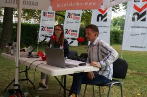 19.07.2017 O fotografiach ślubnych w Ogrodach Radia Kielce / Karol Żak / Radio Kielce