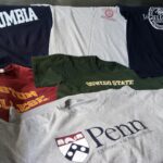 Ubrania uniwersyteckie z kolekcji prof. Włodzimierza Batóga (27.07.2017) / Robert Felczak / Radio Kielce