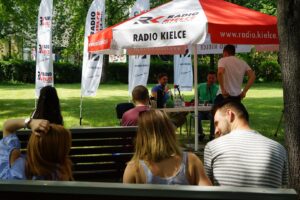 31.07.2017. Andrzej Piaseczny w ogrodach Radia Kielce / Robert Felczak - Radio Kielce / Andrzej Piaseczny i Paweł Solarz