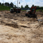 Sitkówka-Nowiny. Budowa miasteczka ruchu drogowego w pobliżu Przedszkola Samorządowego im. Pluszowego Misia w Nowinach / Marcin Różyc / Radio Kielce