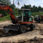 Sitkówka-Nowiny. Budowa miasteczka ruchu drogowego w pobliżu Przedszkola Samorządowego im. Pluszowego Misia w Nowinach / Marcin Różyc / Radio Kielce