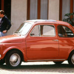 Fiat 500 ma 60 lat. Pierwsza „500-tka” wyjechała z fabryki w Turynie 4 lipca 1957 roku / FCA Poland