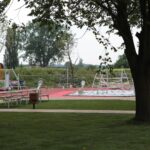 Ostrowiec Świętokrzyski. Budowa nowych basenów odkrytych w kompleksie Rawszczyna / Robert Felczak / Radio Kielce