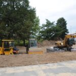 Ostrowiec Świętokrzyski. Budowa nowych basenów odkrytych w kompleksie Rawszczyna / Robert Felczak / Radio Kielce