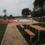 Ostrowiec Świętokrzyski. Budowa nowych basenów odkrytych w kompleksie Rawszczyna / Robert Felczak / Radio Kielce