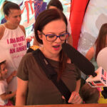 Stąporków. "Stacja: Wakacje" - mieszkańcy grali w kapsle oraz czytali fragmenty "Wesela" / Marek Wtorek / Radio Kielce