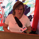 Stąporków. "Stacja: Wakacje" - mieszkańcy grali w kapsle oraz czytali fragmenty "Wesela" / Marek Wtorek / Radio Kielce