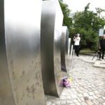 04.07.2017 Kielce. 71. rocznica pogromu kieleckiego. Uroczystości pod Pomnikiem Menory. / Jarosław Kubalski / Radio Kielce