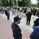 04.07.2017 Kielce. 71. rocznica pogromu kieleckiego. Uroczystości pod Pomnikiem Menory. / Jarosław Kubalski / Radio Kielce