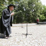 04.07.2017 Kielce. 71. rocznica pogromu kieleckiego. Uroczystości na cmentarzu  żydowskim na Pakoszu. / Jarosław Kubalski / Radio Kielce