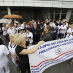 04.07.2017 Kielce. Protest pielęgniarek przed ŚCO. / Jarosław Kubalski / Radio Kielce