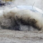 09.07.2017 Nowiny. Wyścigi wraków. Wrak Race. / Jarosław Kubalski / Radio Kielce