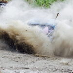 09.07.2017 Nowiny. Wyścigi wraków. Wrak Race. / Jarosław Kubalski / Radio Kielce