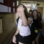 12.07.2017 Kielce. Listy przyjętych w II LO. / Jarosław Kubalski / Radio Kielce