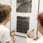 13.07.2017 Kielce. Wystawa zdjęć Pawła Pierścińskiego w Dworku Laszczyków. / Jarosław Kubalski / Radio Kielce