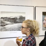 13.07.2017 Kielce. Wystawa zdjęć Pawła Pierścińskiego w Dworku Laszczyków. / Jarosław Kubalski / Radio Kielce