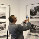 13.07.2017 Kielce. Wystawa zdjęć Pawła Pierścińskiego w Dworku Laszczyków. / Jarosław Kubalski / Radio Kielce