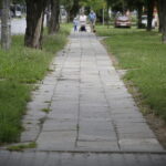 14.07.2017 Kielce. Chodnik przy ulicy Marszałkowskiej. / Jarosław Kubalski / Radio Kielce