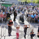 16.07.2017 Kielce Festiwal Harcerski. Zespół Watraki z Koła na Rynku. / Jarosław Kubalski / Radio Kielce