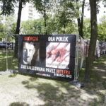 18.07.2017 Kielce. Wystawa "Stop aborcji" przed kościołem garnizonowym. / Jarosław Kubalski / Radio Kielce