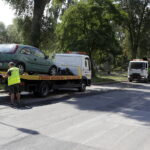 20.07.2017 Kielce. Sprzątanie ulicy Kaczmarka. Zawadzające samochody zostały odholowane. / Jarosław Kubalski / Radio Kielce