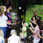 27.07.2017 Kielce. Spacer z ilustrowanym przewodnikiem - "Niemapą". / Jarosław Kubalski / Radio Kielce