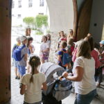 27.07.2017 Kielce. Spacer z ilustrowanym przewodnikiem - "Niemapą". / Jarosław Kubalski / Radio Kielce