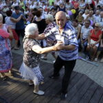 22.07.2017 Jędrzejów. Potańcówka z Radiem Kielce. / Jarosław Kubalski / Radio Kielce