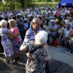 22.07.2017 Jędrzejów. Potańcówka z Radiem Kielce. / Jarosław Kubalski / Radio Kielce