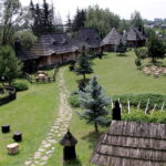 Raport Dnia. Gospodarstwo agroturystyczne "Gród Pędzików" (19.07.2017) / Krzysztof Bujnowicz / Radio Kielce