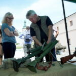 01.07.2017 Kielce. OMPiO. Stary sprzęt wojskowy na Wzgórzu Zamkowym. / Marzena Mąkosa / Radio Kielce