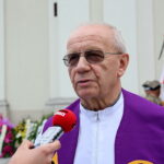 01.07.2017 Chmielnik. Pogrzeb księdza Jana Biernackiego. / Marzena Mąkosa / Radio Kielce